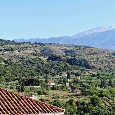 Mulberry In Armenoi, Chania Holiday home