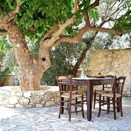 Mulberry In Armenoi, Chania Holiday home